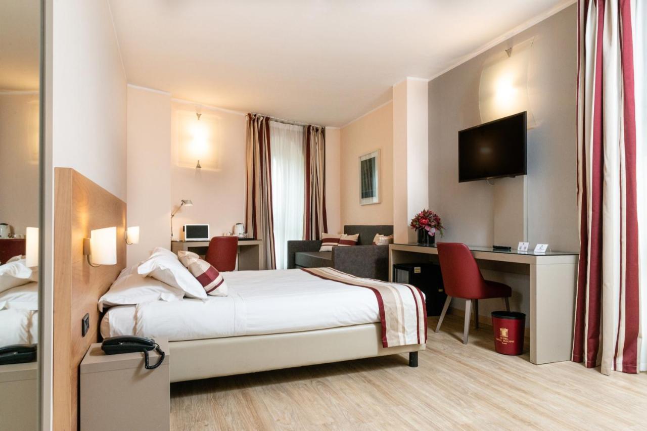 Hotel Royal Falcone Монца Екстериор снимка