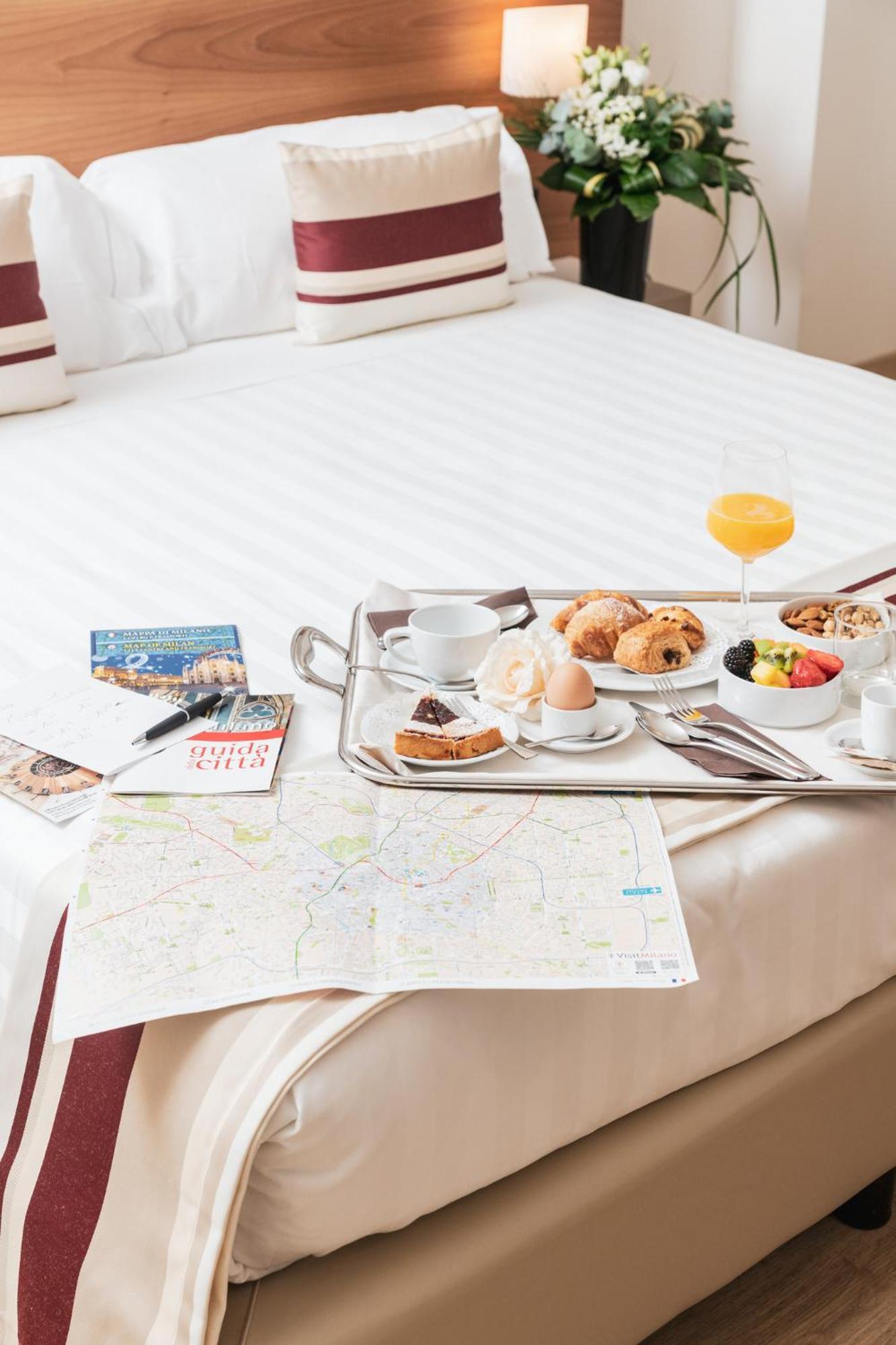 Hotel Royal Falcone Монца Екстериор снимка