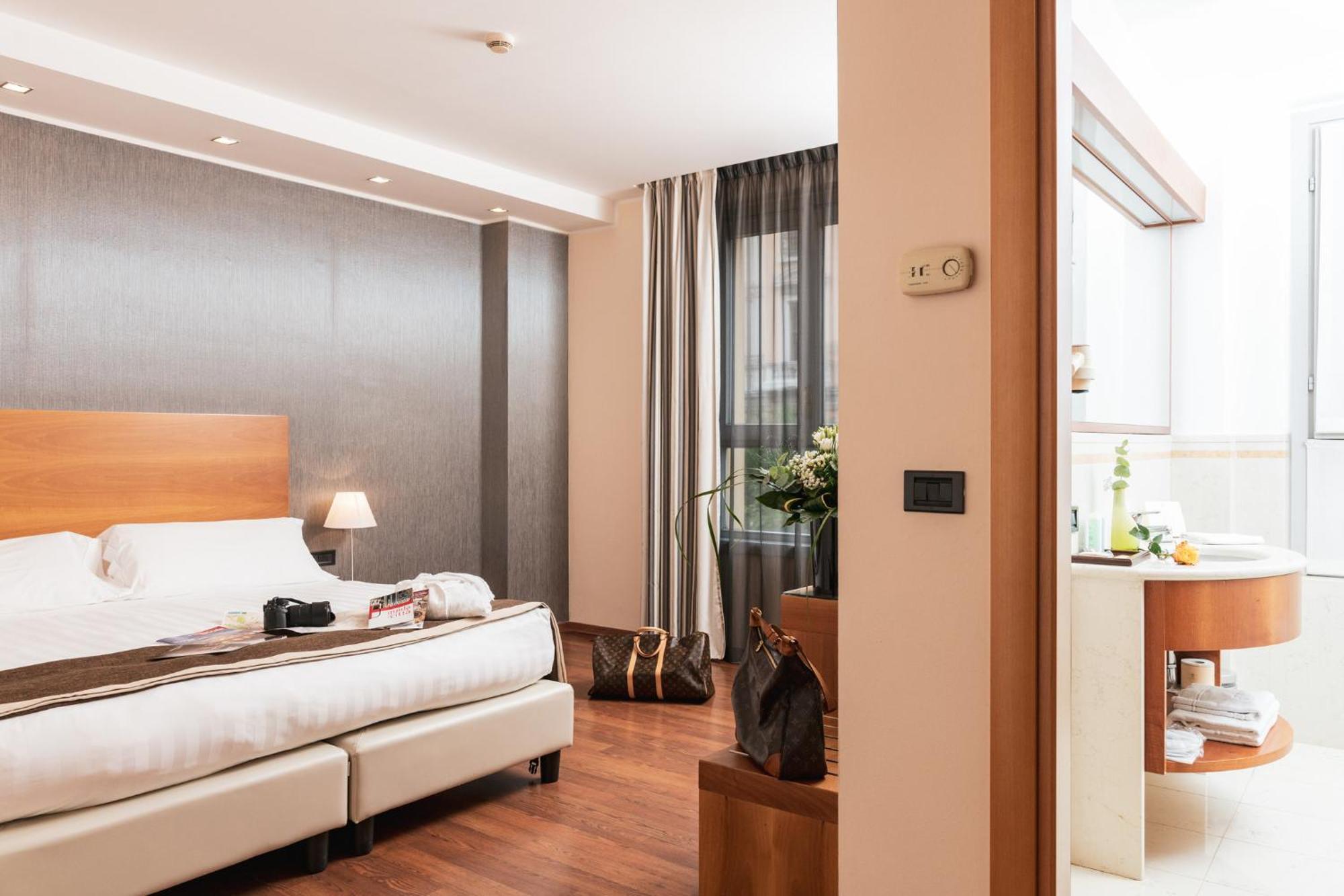 Hotel Royal Falcone Монца Екстериор снимка
