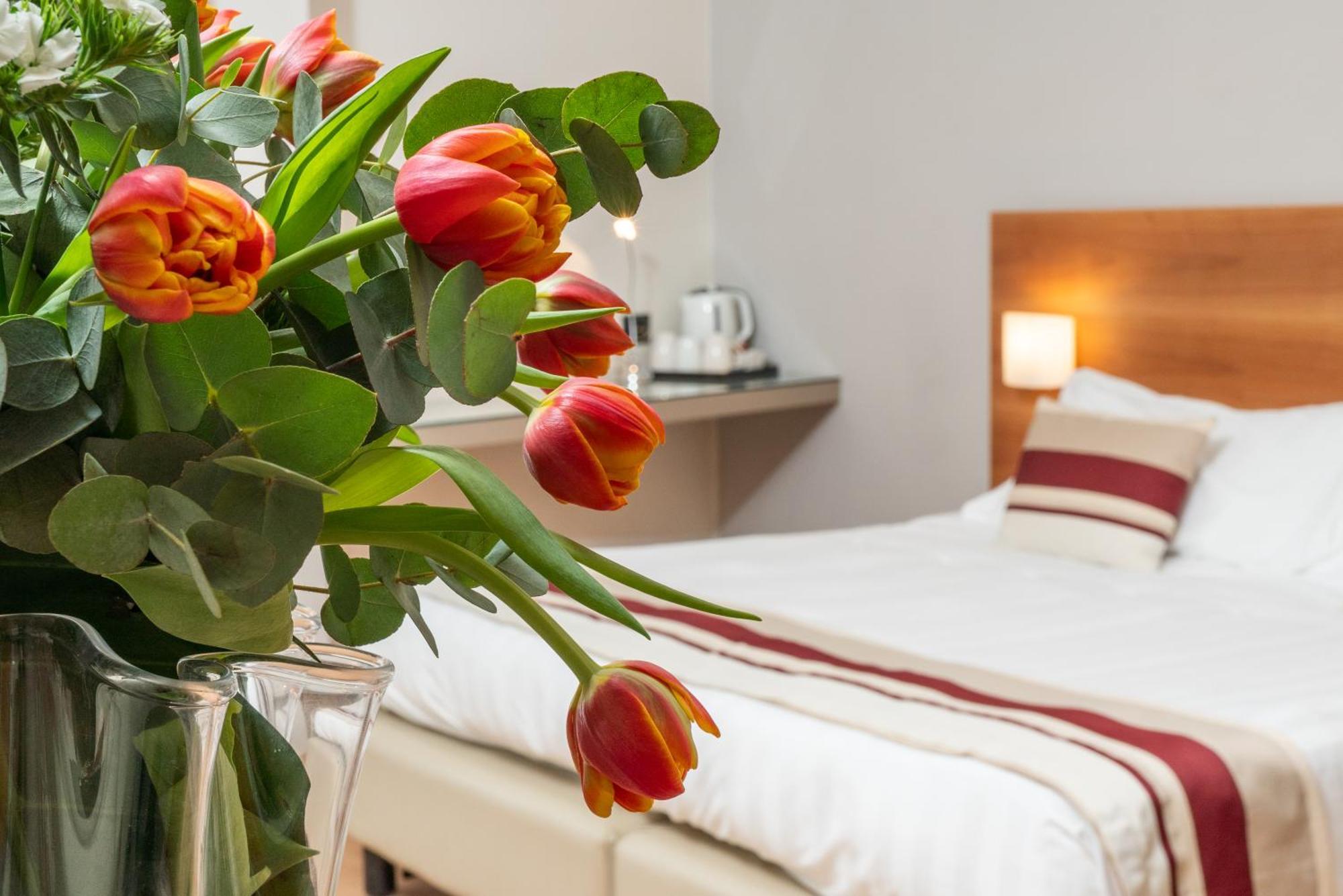 Hotel Royal Falcone Монца Екстериор снимка